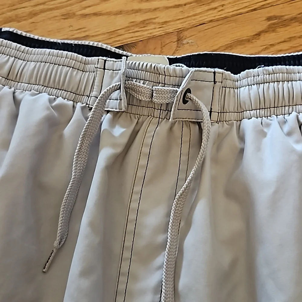 SPEEDO SWIM TRUNKS XL MEN'S  TAN NAVY BLUE RED POCKETS